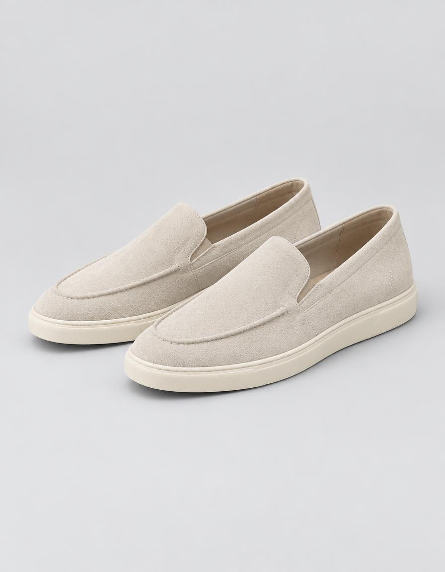 Casual shoes